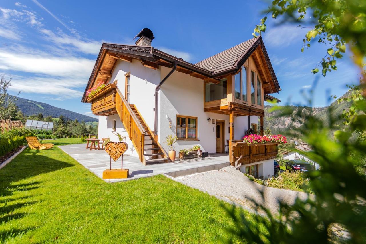 Apartment Dolomites Nest San Martino in Badia Ngoại thất bức ảnh