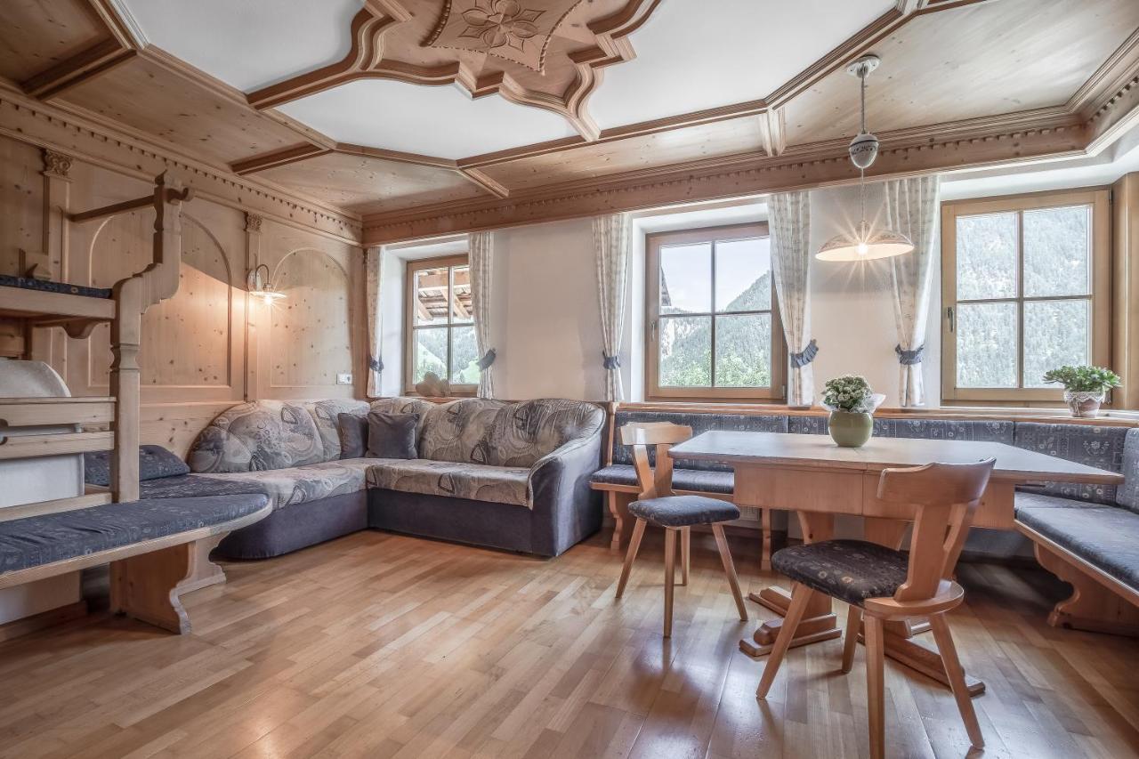 Apartment Dolomites Nest San Martino in Badia Ngoại thất bức ảnh