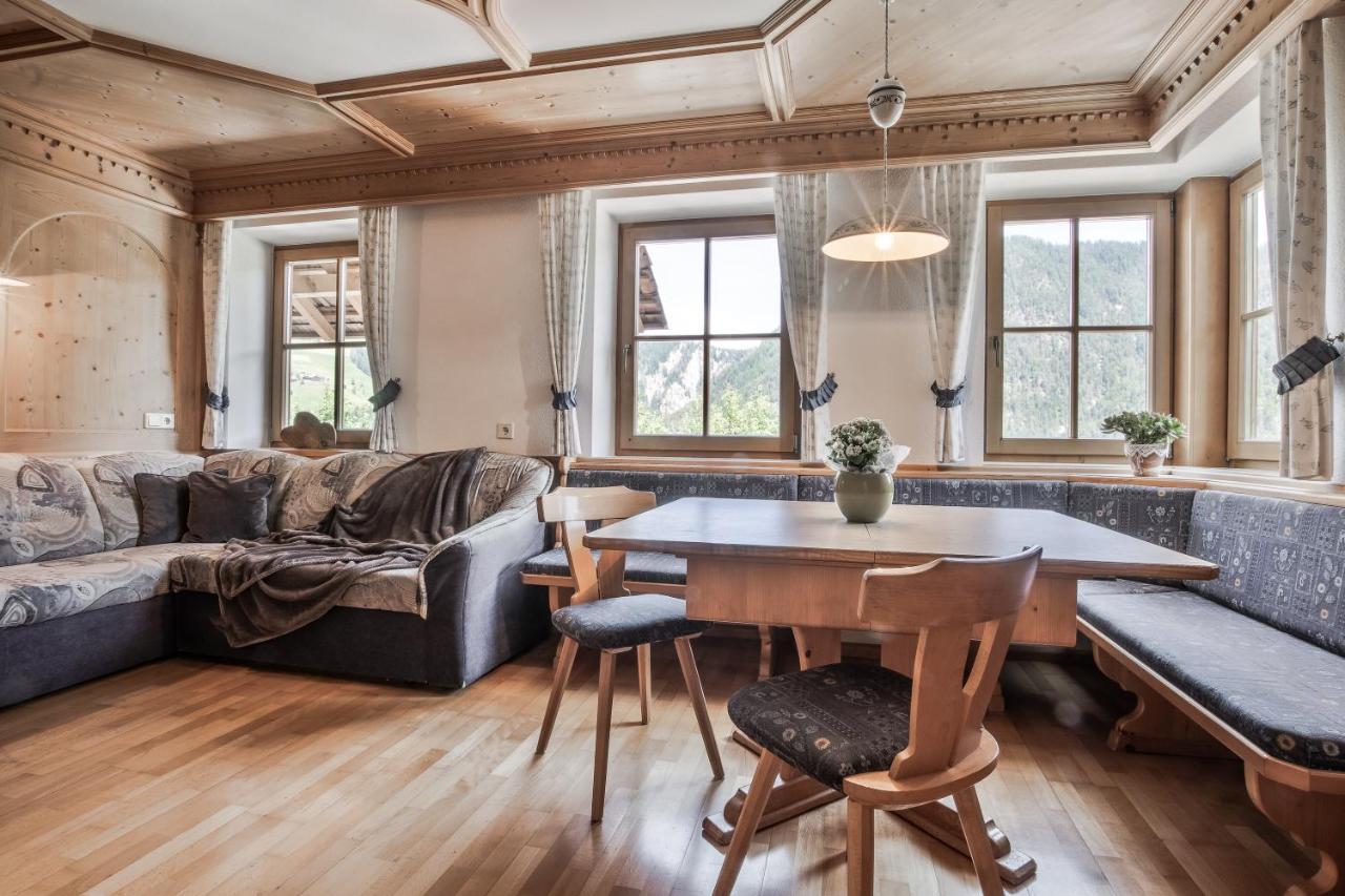 Apartment Dolomites Nest San Martino in Badia Ngoại thất bức ảnh